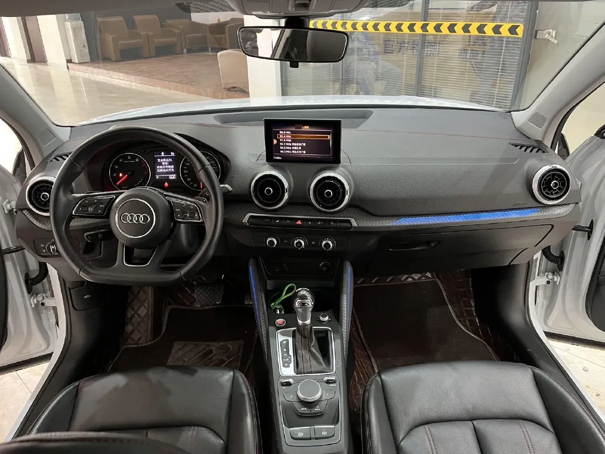 2022 Audi Q2L 1.4T 150HP L4 7DCT,autocango,china used car exporter,china ev exporter,chinese used car exporter,chinese used ev exporter