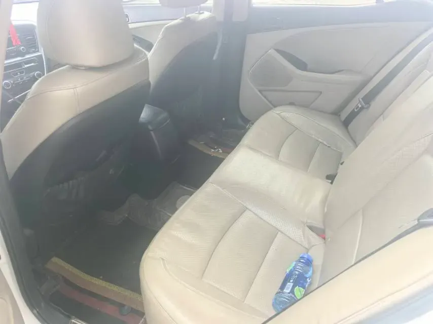 2015 Kia K5 2.0L 162HP L4 6AT,autocango,china used car exporter,china ev exporter,chinese used car exporter,chinese used ev exporter