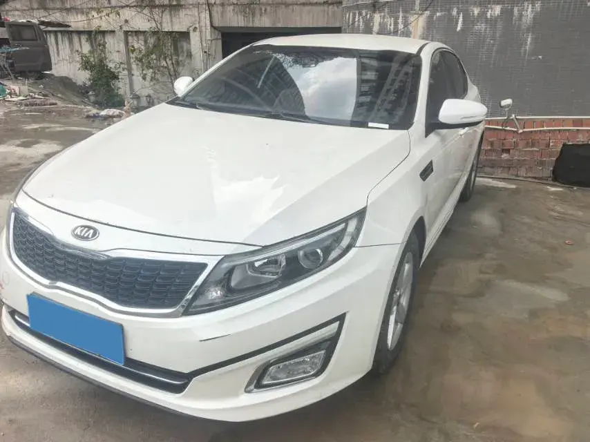 2015 Kia K5 2.0L 162HP L4 6AT