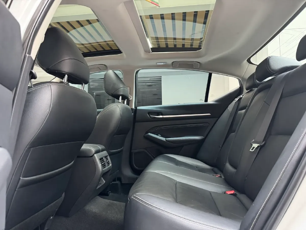 2022 Nissan Teana 2.0L 156HP L4 CVT,autocango,china used car exporter,china ev exporter,chinese used car exporter,chinese used ev exporter