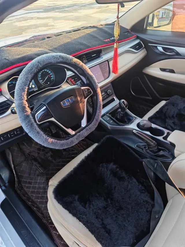 2018 Geely Emgrand 1.5L 109HP L4 5MT,autocango,china used car exporter,china ev exporter,chinese used car exporter,chinese used ev exporter