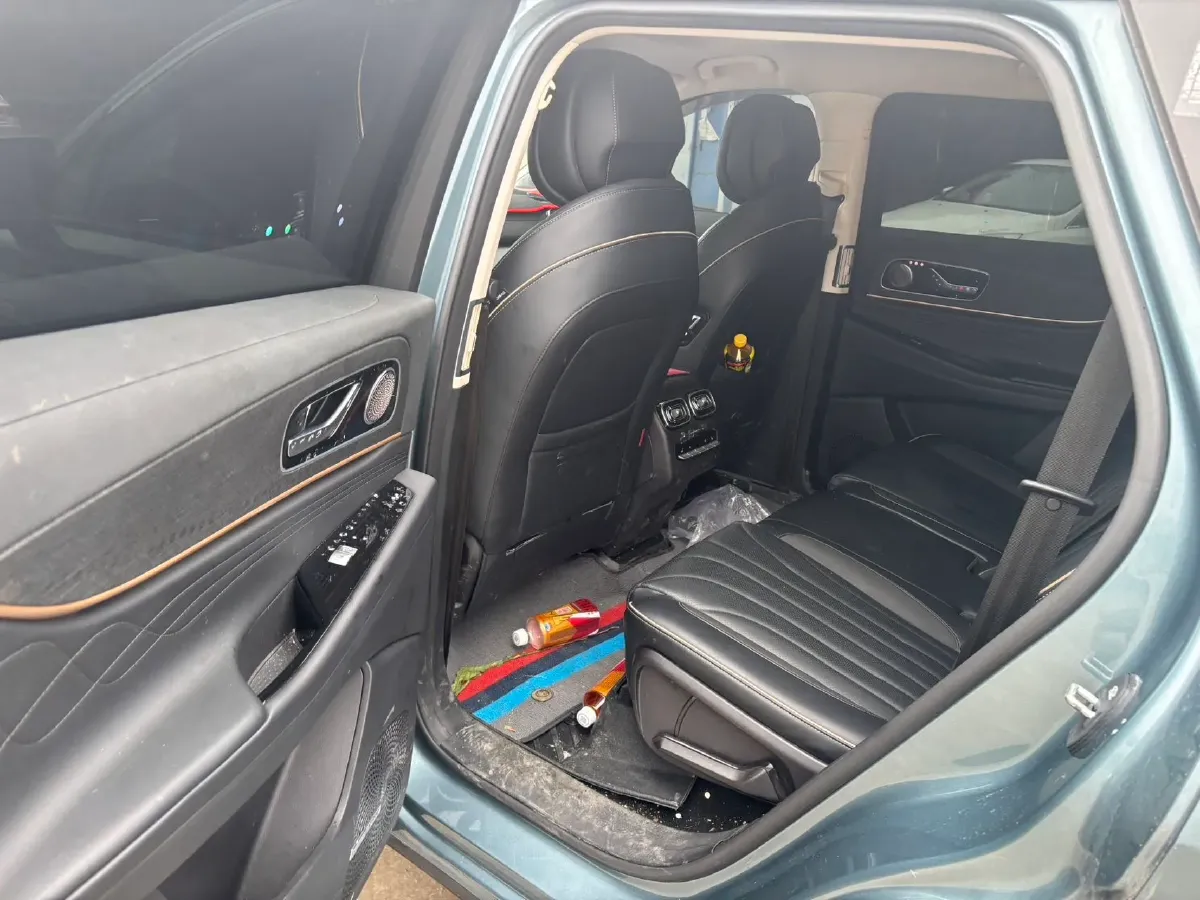 2023 Chery Tiggo 9 2.0T 261HP L4 7DCT,autocango,china used car exporter,china ev exporter,chinese used car exporter,chinese used ev exporter