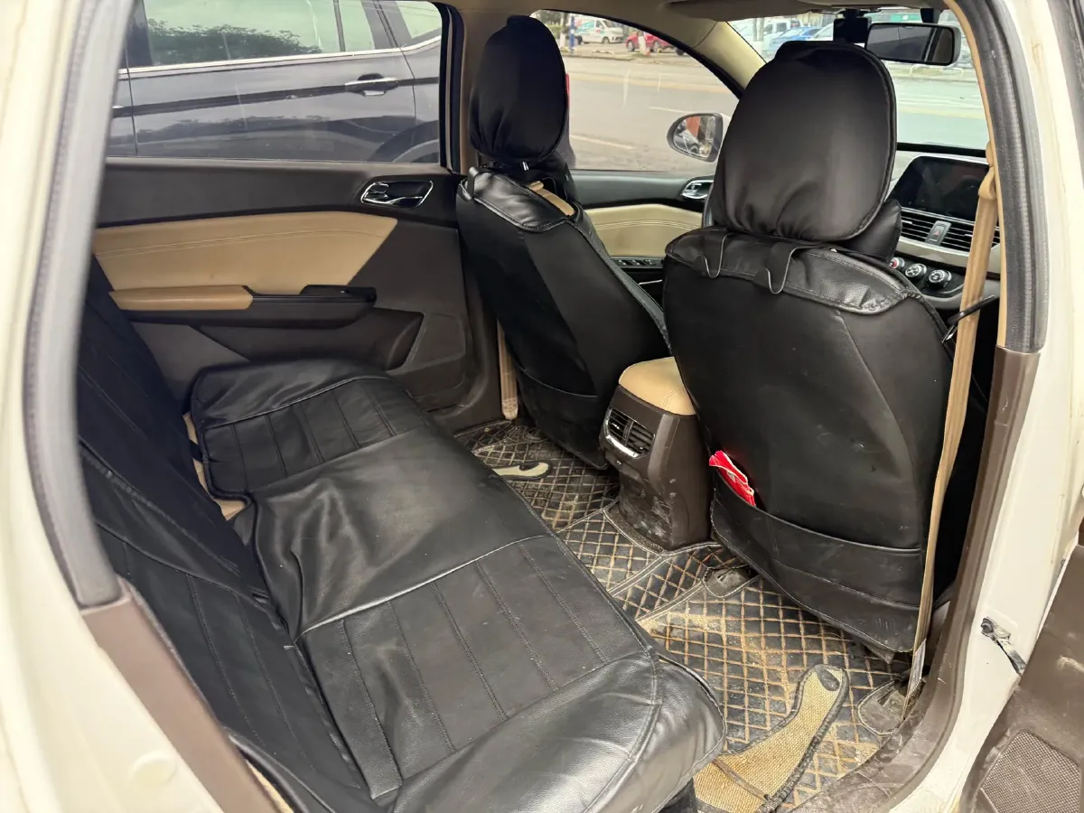 2019 JinBei XinYuan T32S 1.5L 102HP L4 5MT,autocango,china used car exporter,china ev exporter,chinese used car exporter,chinese used ev exporter