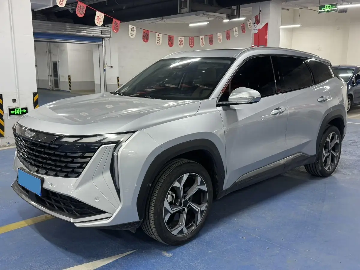 2023 Geely StarRay 1.5T 181HP L4 7DCT