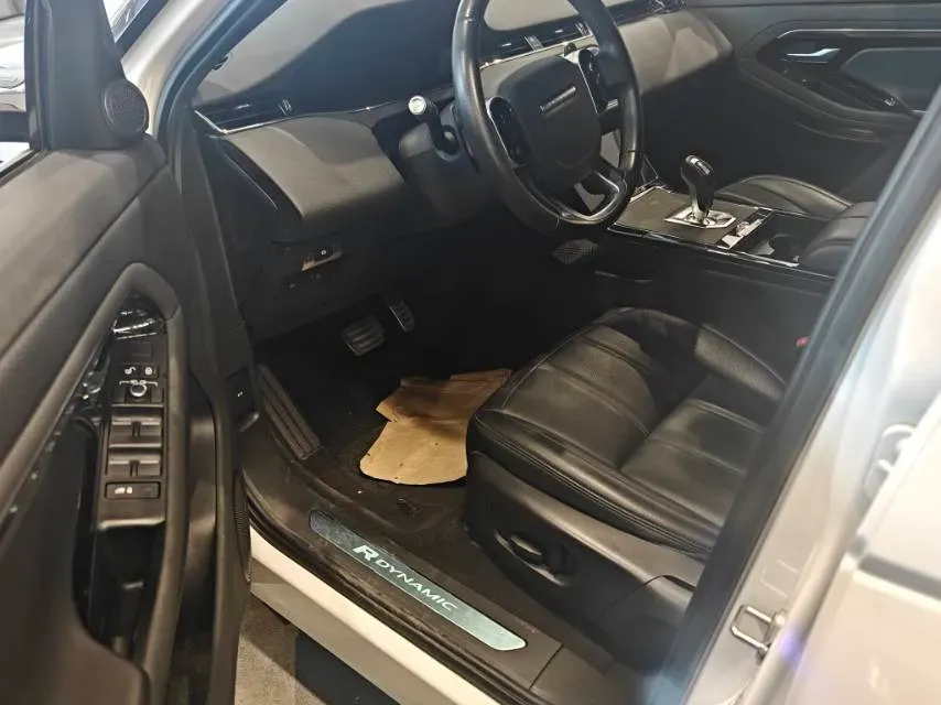 2020 Land Rover Range Rover Evoque 2.0T 249HP L4 9AT,autocango,china used car exporter,china ev exporter,chinese used car exporter,chinese used ev exporter