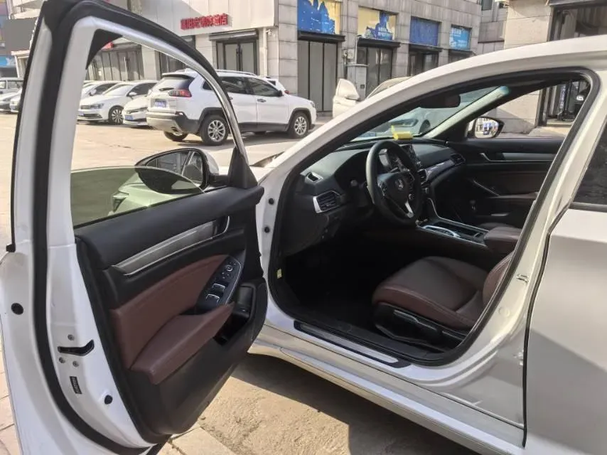 2022 Honda Inspire 2.0L 146HP L4 E-CVT Hybrid,autocango,china used car exporter,china ev exporter,chinese used car exporter,chinese used ev exporter