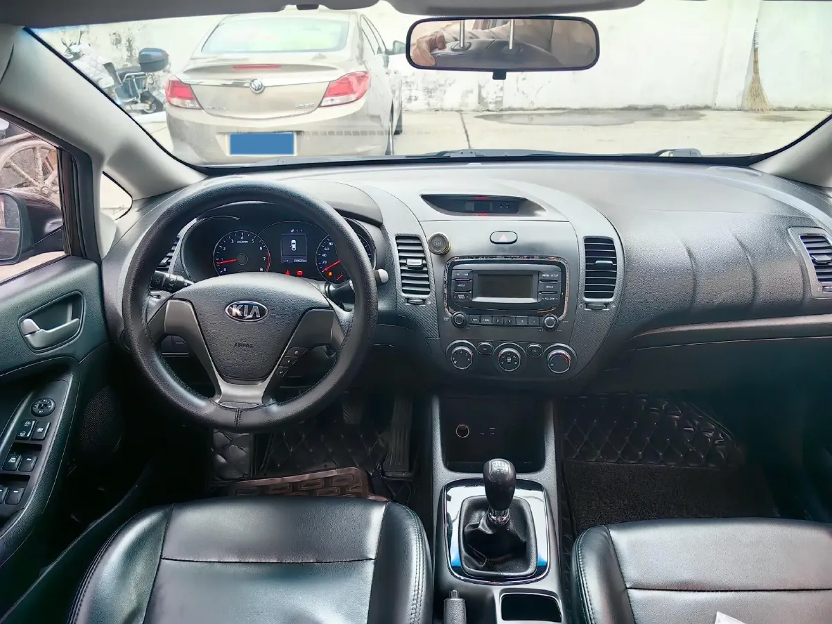 2016 Kia K3 1.6L 128HP L4 6MT,autocango,china used car exporter,china ev exporter,chinese used car exporter,chinese used ev exporter