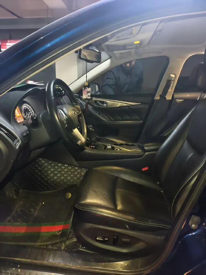 2021 Infiniti Q50L 2.0T 211HP L4 7AT,autocango,china used car exporter,china ev exporter,chinese used car exporter,chinese used ev exporter