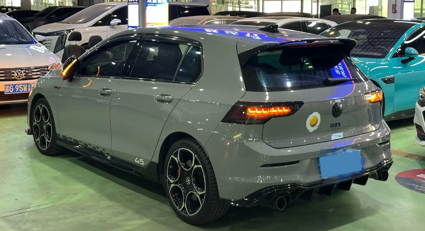 2025 Volkswagen GolfGTI 2.0T 220HP L4 7DCT,autocango,china used car exporter,china ev exporter,chinese used car exporter,chinese used ev exporter