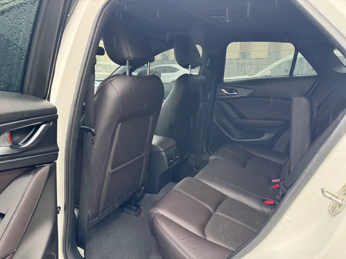 2021 Mazda CX-4 2.0L 158HP L4 6AT,autocango,china used car exporter,china ev exporter,chinese used car exporter,chinese used ev exporter