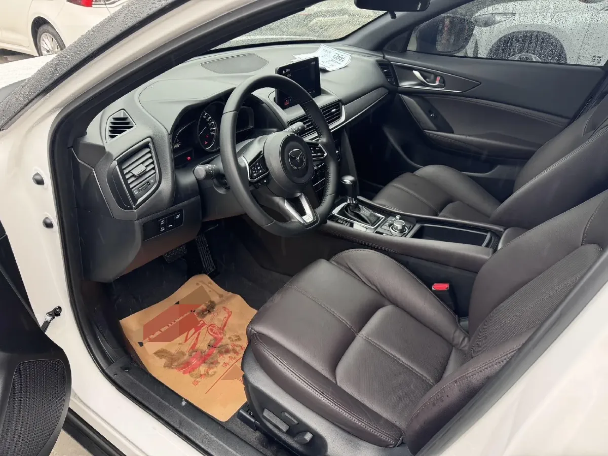 2021 Mazda CX-4 2.0L 158HP L4 6AT,autocango,china used car exporter,china ev exporter,chinese used car exporter,chinese used ev exporter