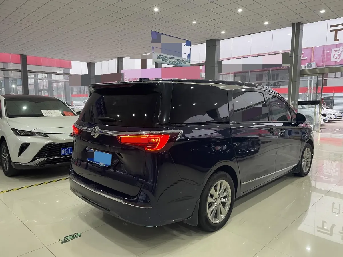 2022 Buick GL8 2.0T 237HP L4 9AT,autocango,china used car exporter,china ev exporter,chinese used car exporter,chinese used ev exporter