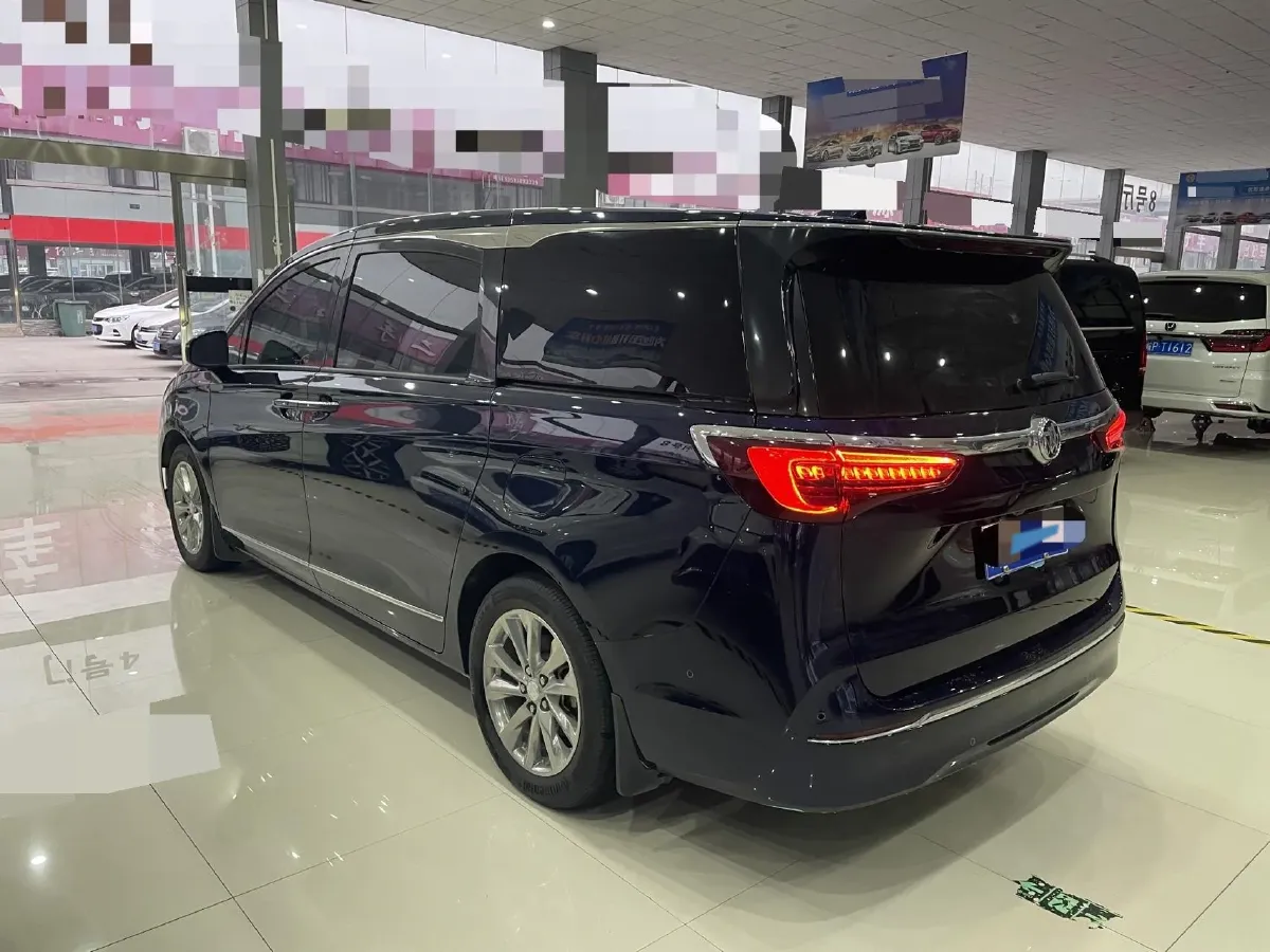 2022 Buick GL8 2.0T 237HP L4 9AT,autocango,china used car exporter,china ev exporter,chinese used car exporter,chinese used ev exporter