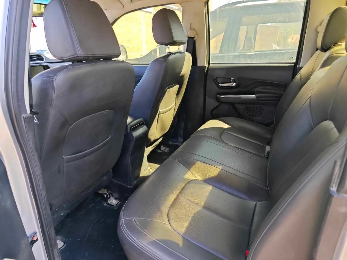 2021 Great Wall Wingle 5 2.0T 139HP L4 6MT,autocango,china used car exporter,china ev exporter,chinese used car exporter,chinese used ev exporter