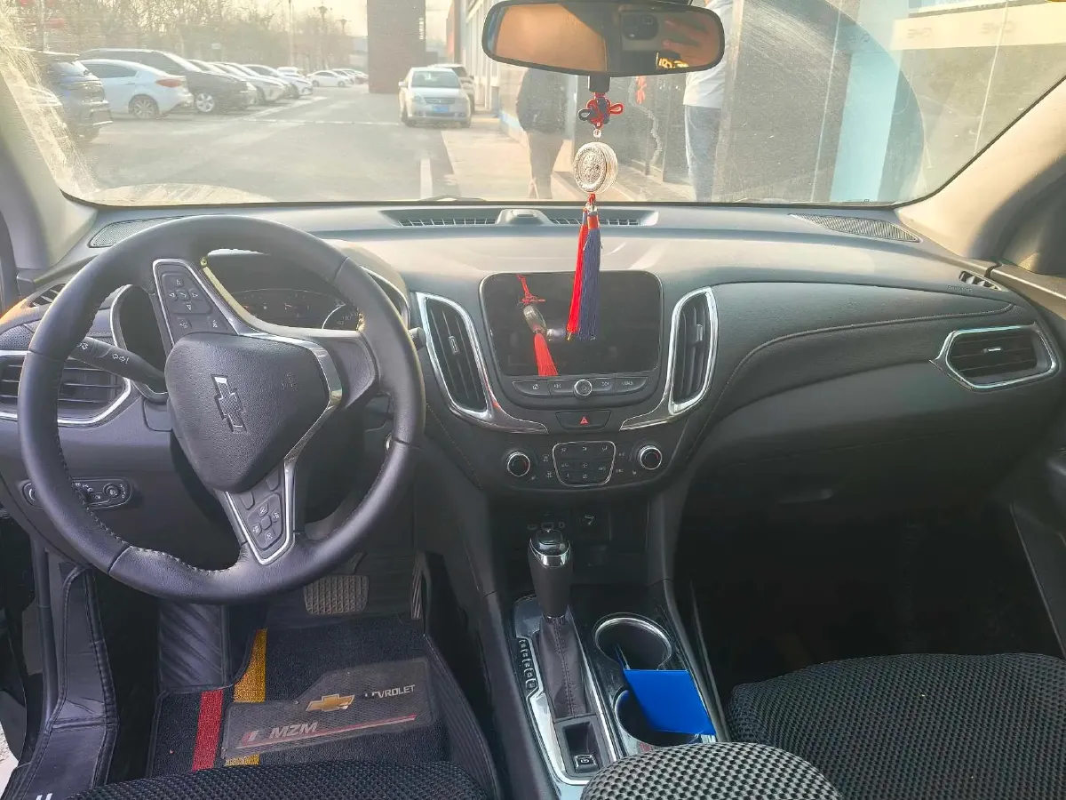 2019 Chevrolet Equinox 1.5T 180HP L4 6AT,autocango,china used car exporter,china ev exporter,chinese used car exporter,chinese used ev exporter