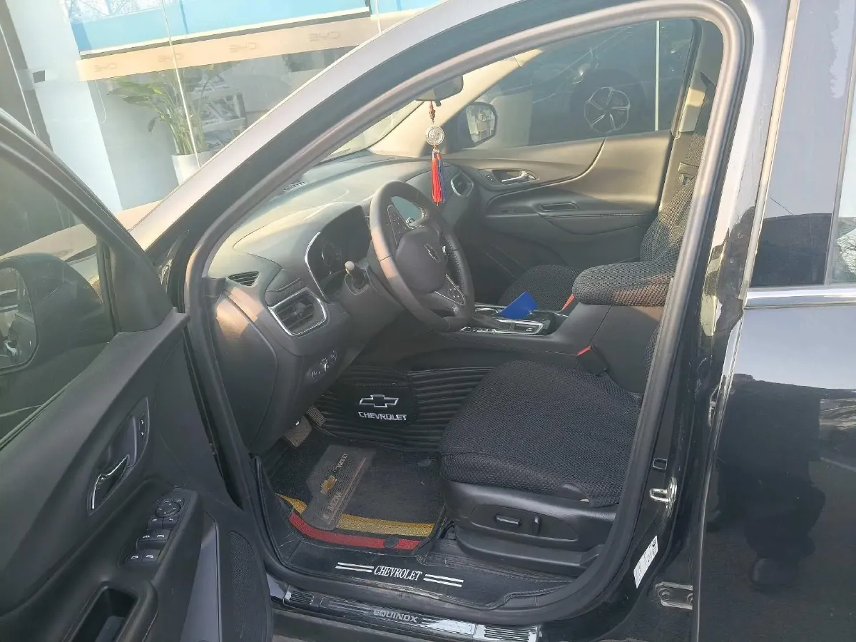 2019 Chevrolet Equinox 1.5T 180HP L4 6AT,autocango,china used car exporter,china ev exporter,chinese used car exporter,chinese used ev exporter