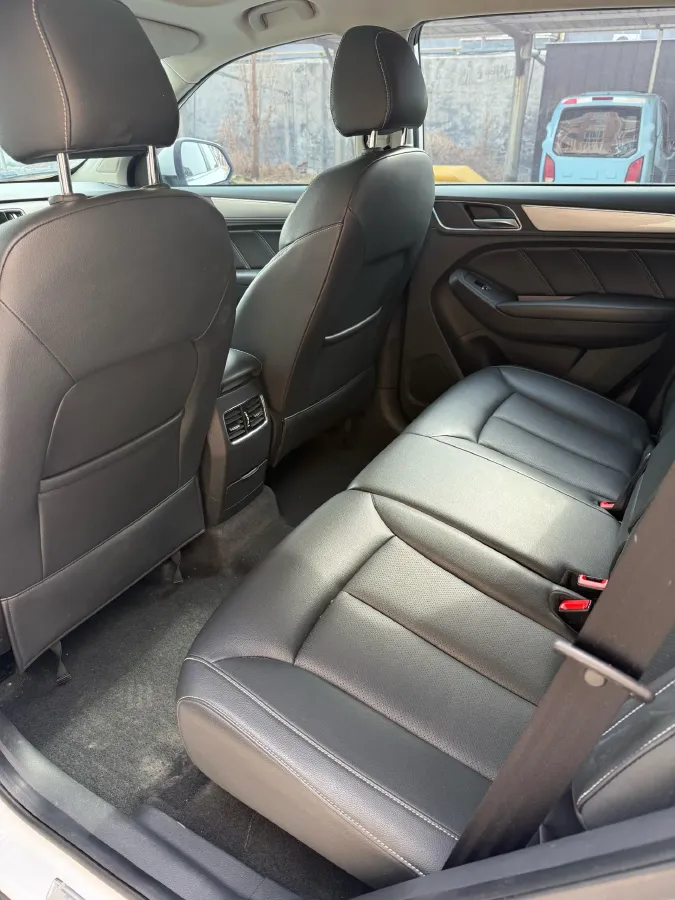 2018 Roewe RX5 1.5T 169HP L4 7DCT,autocango,china used car exporter,china ev exporter,chinese used car exporter,chinese used ev exporter