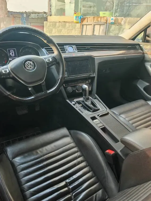 2019 Volkswagen Magotan 2.0T 186HP L4 7DCT,autocango,china used car exporter,china ev exporter,chinese used car exporter,chinese used ev exporter