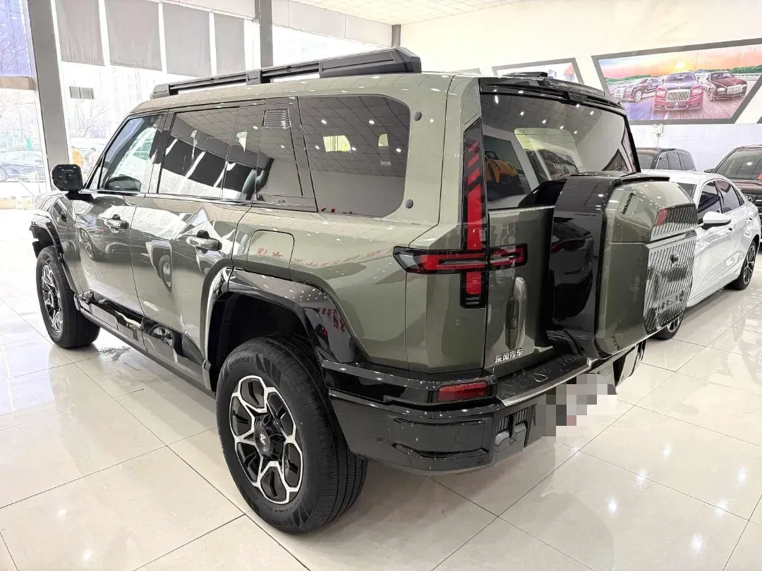 2025 Jetour Zongheng G700 2.0T 211HP L4 2DHT PHEV,autocango,china used car exporter,china ev exporter,chinese used car exporter,chinese used ev exporter