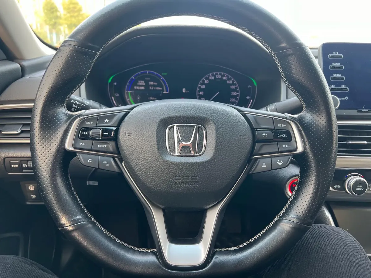 2022 Honda Accord 2.0L 146HP L4 E-CVT Hybrid,autocango,china used car exporter,china ev exporter,chinese used car exporter,chinese used ev exporter