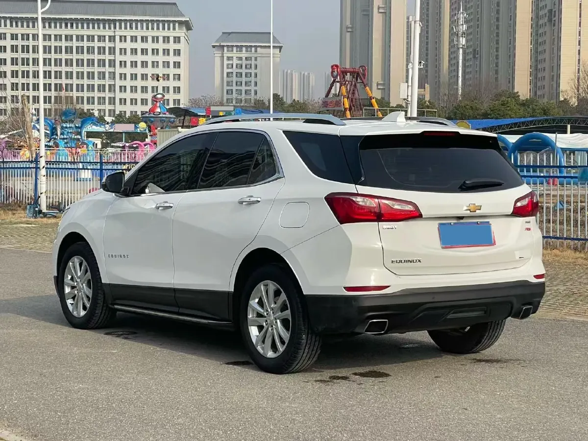 2018 Chevrolet Equinox 2.0T 260HP L4 9AT,autocango,china used car exporter,china ev exporter,chinese used car exporter,chinese used ev exporter
