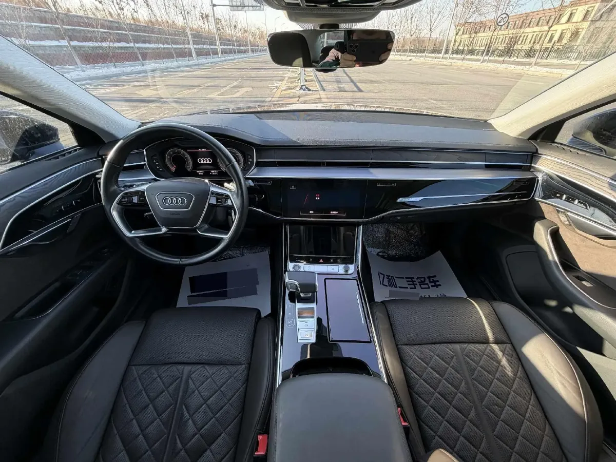 2021 Audi A8 3.0T 286HP V6 8AT,autocango,china used car exporter,china ev exporter,chinese used car exporter,chinese used ev exporter