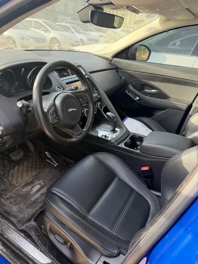 2018 Jaguar E-PACE 2.0T 249HP L4 9AT,autocango,china used car exporter,china ev exporter,chinese used car exporter,chinese used ev exporter