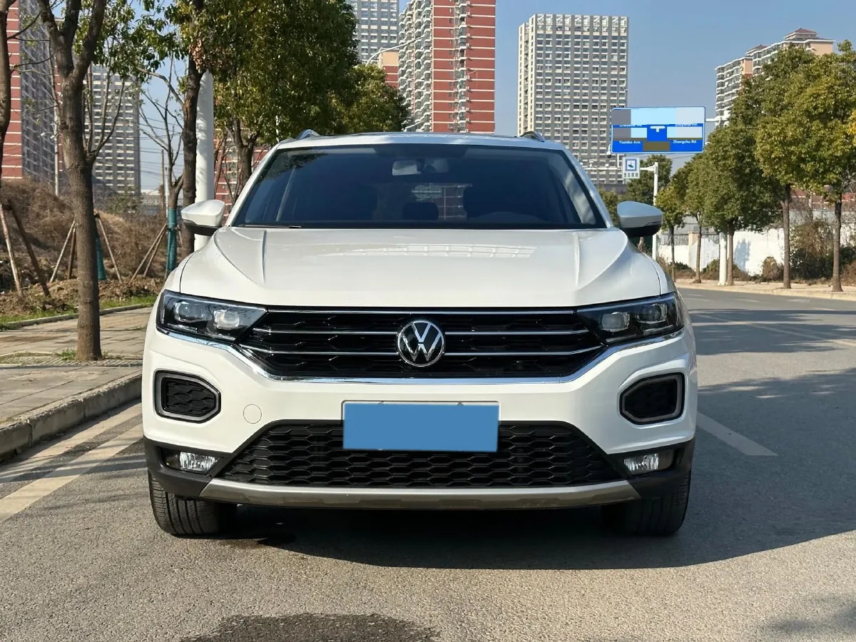2021 Volkswagen T-Roc 1.4T 150HP L4 7DCT,autocango,china used car exporter,china ev exporter,chinese used car exporter,chinese used ev exporter
