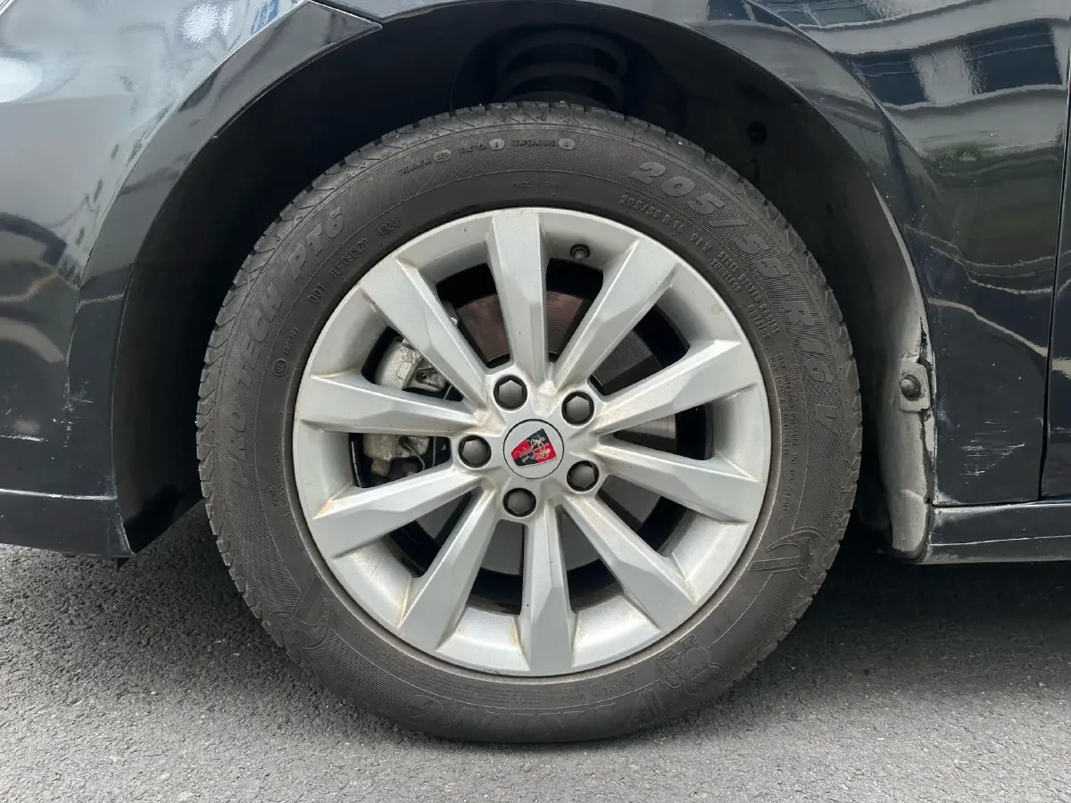 2017 Roewe i6 1.0T 125HP L3 2AT PHEV,autocango,china used car exporter,china ev exporter,chinese used car exporter,chinese used ev exporter