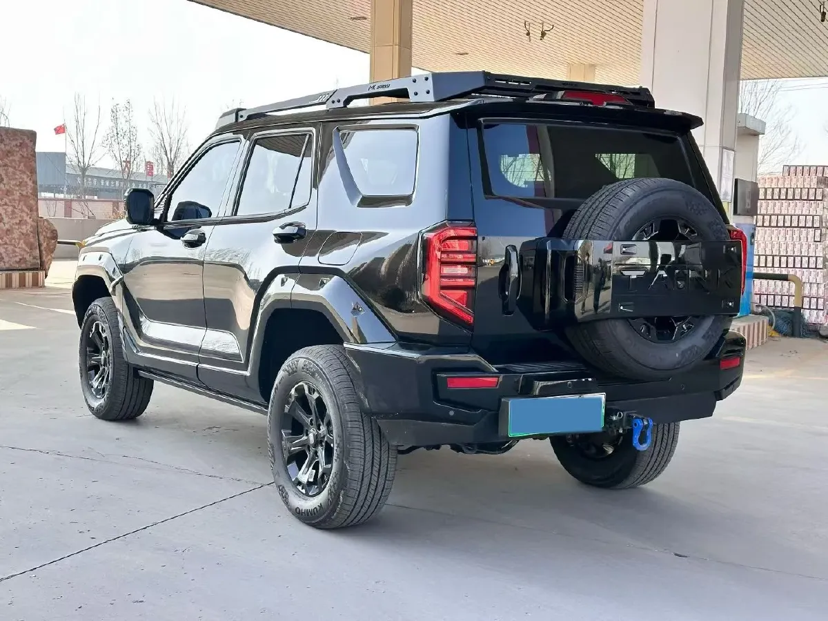 2024 Tank 400 2.0T 252HP L4 9AT PHEV 36.7/37.1KWH,autocango,china used car exporter,china ev exporter,chinese used car exporter,chinese used ev exporter