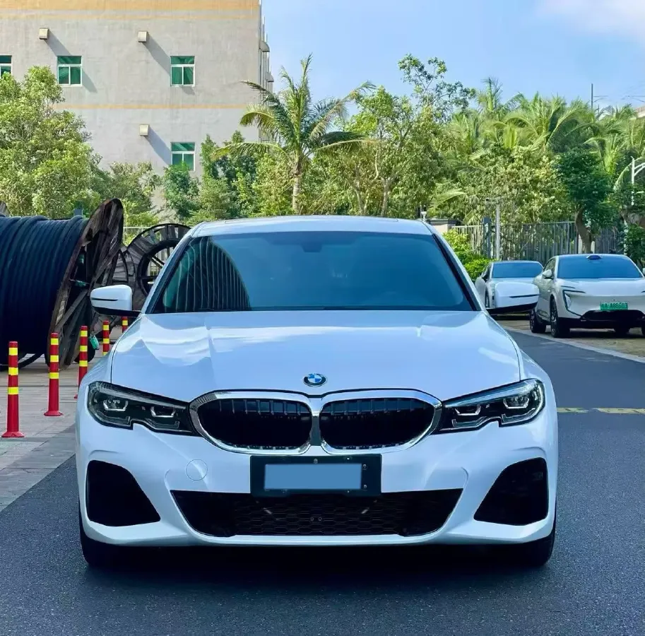 2021 BMW 3 Series 2.0T 156HP L4 8AT,autocango,china used car exporter,china ev exporter,chinese used car exporter,chinese used ev exporter
