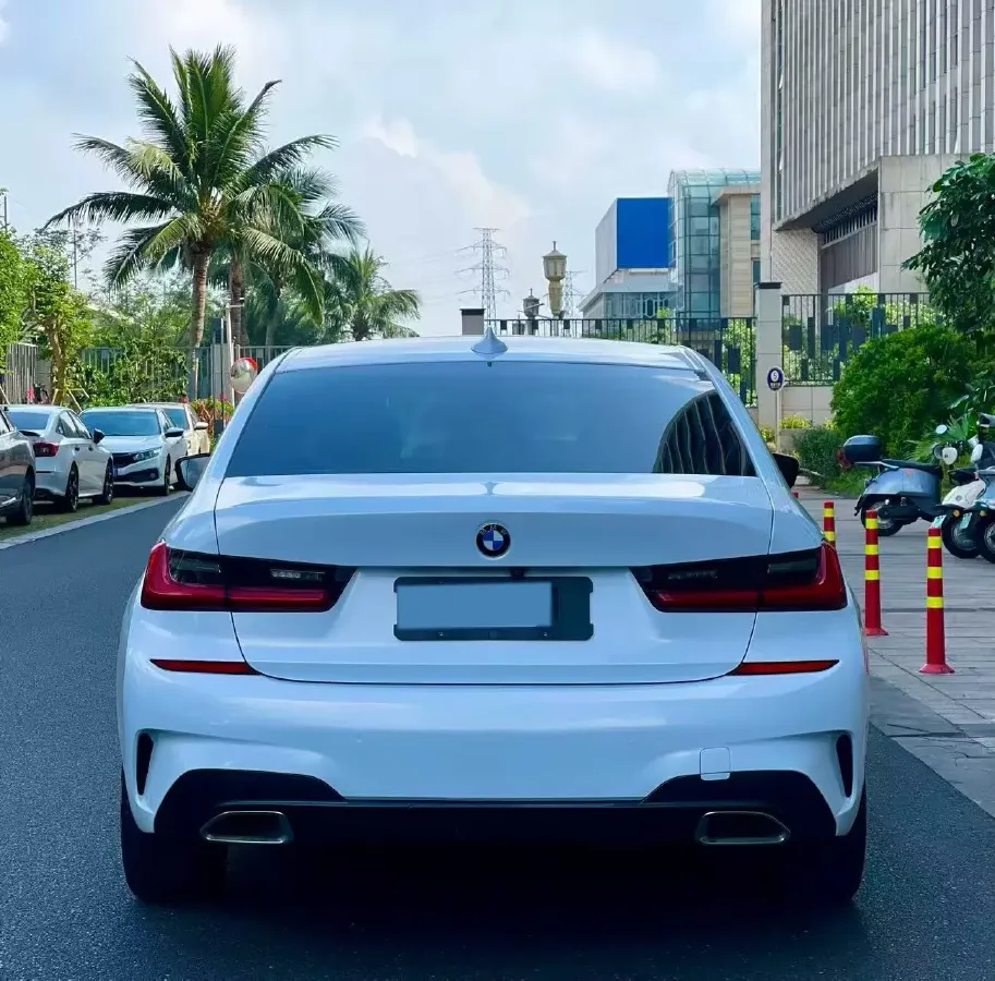 2021 BMW 3 Series 2.0T 156HP L4 8AT,autocango,china used car exporter,china ev exporter,chinese used car exporter,chinese used ev exporter