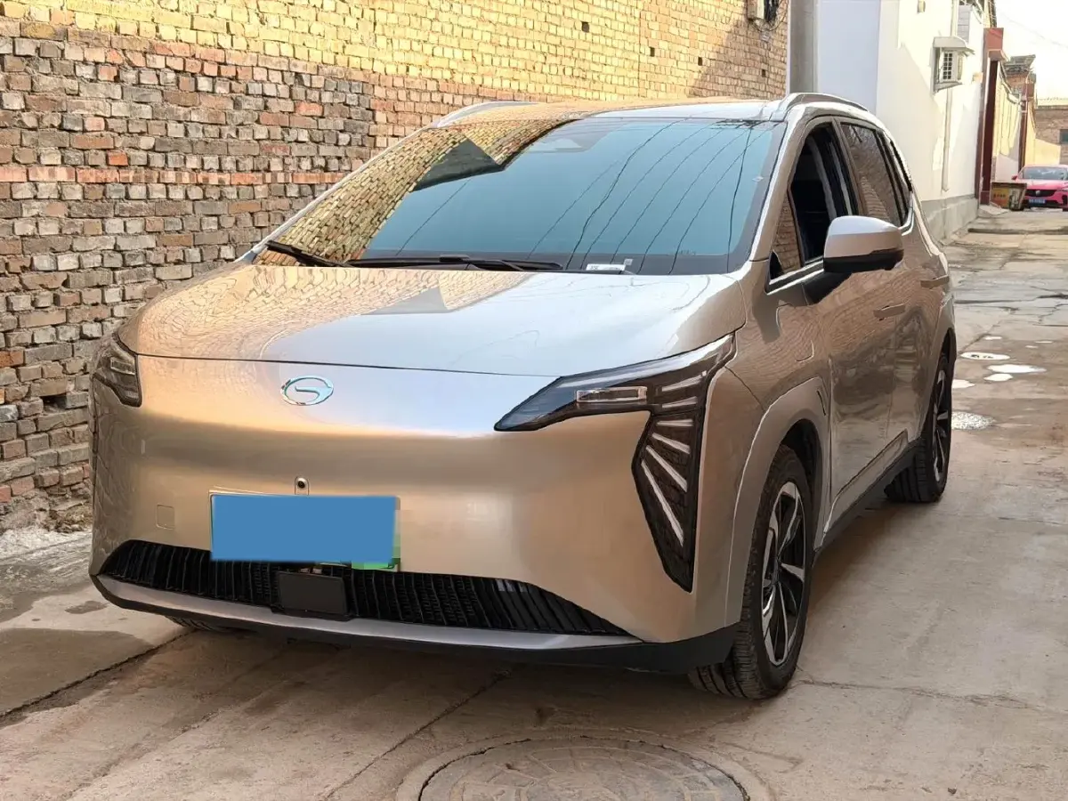 2025 Aion Y BEV 58.4KWH