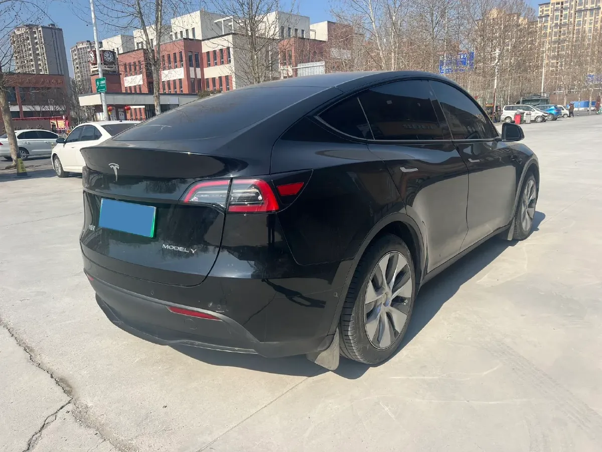 2022 Tesla Model Y BEV 60KWH,autocango,china used car exporter,china ev exporter,chinese used car exporter,chinese used ev exporter