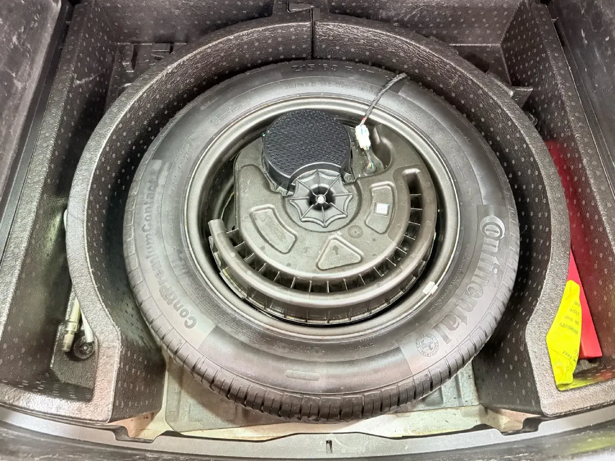 2018 BaoJun 530 1.5T 150HP L4 6DCT,autocango,china used car exporter,china ev exporter,chinese used car exporter,chinese used ev exporter