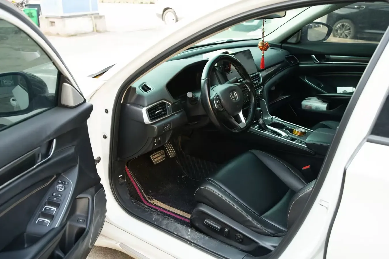 2022 Honda Accord 1.5T 194HP L4 CVT,autocango,china used car exporter,china ev exporter,chinese used car exporter,chinese used ev exporter