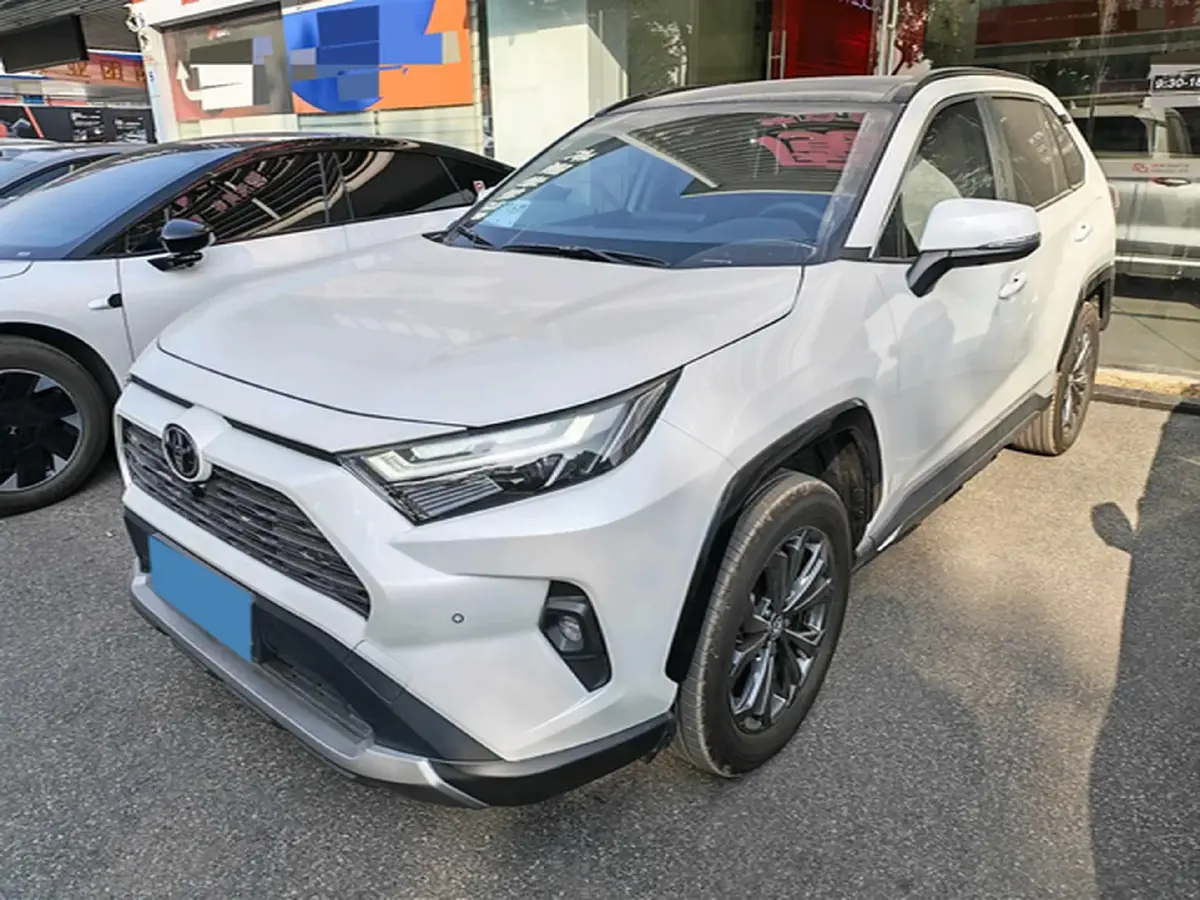 2024 Toyota RAV4 2.0L 171HP L4 CVT