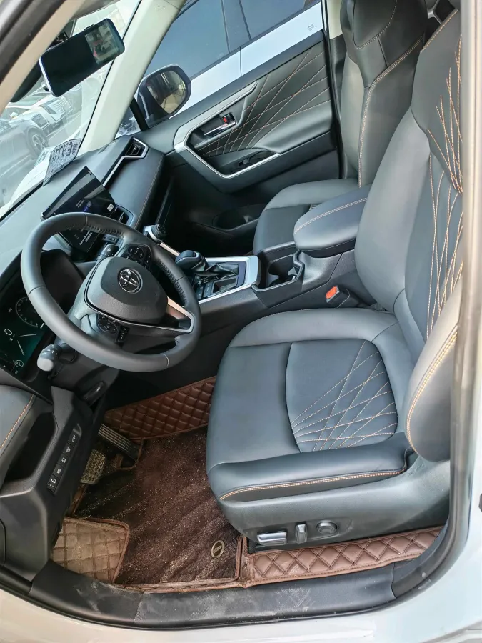 2024 Toyota RAV4 2.0L 171HP L4 CVT,autocango,china used car exporter,china ev exporter,chinese used car exporter,chinese used ev exporter