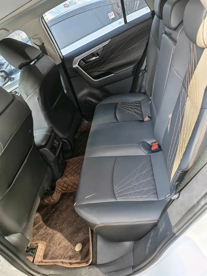 2024 Toyota RAV4 2.0L 171HP L4 CVT,autocango,china used car exporter,china ev exporter,chinese used car exporter,chinese used ev exporter