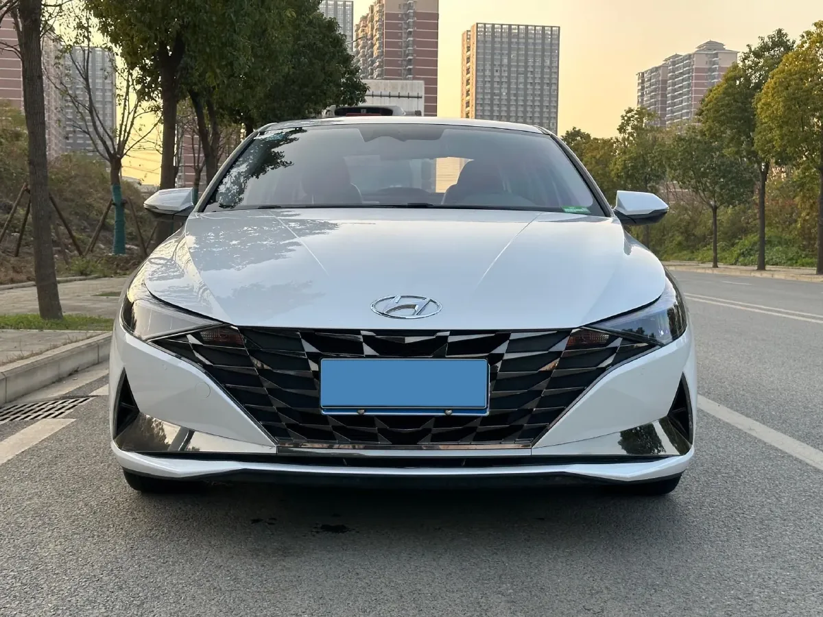 2022 Hyundai Elantra 1.5L 115HP L4 CVT,autocango,china used car exporter,china ev exporter,chinese used car exporter,chinese used ev exporter