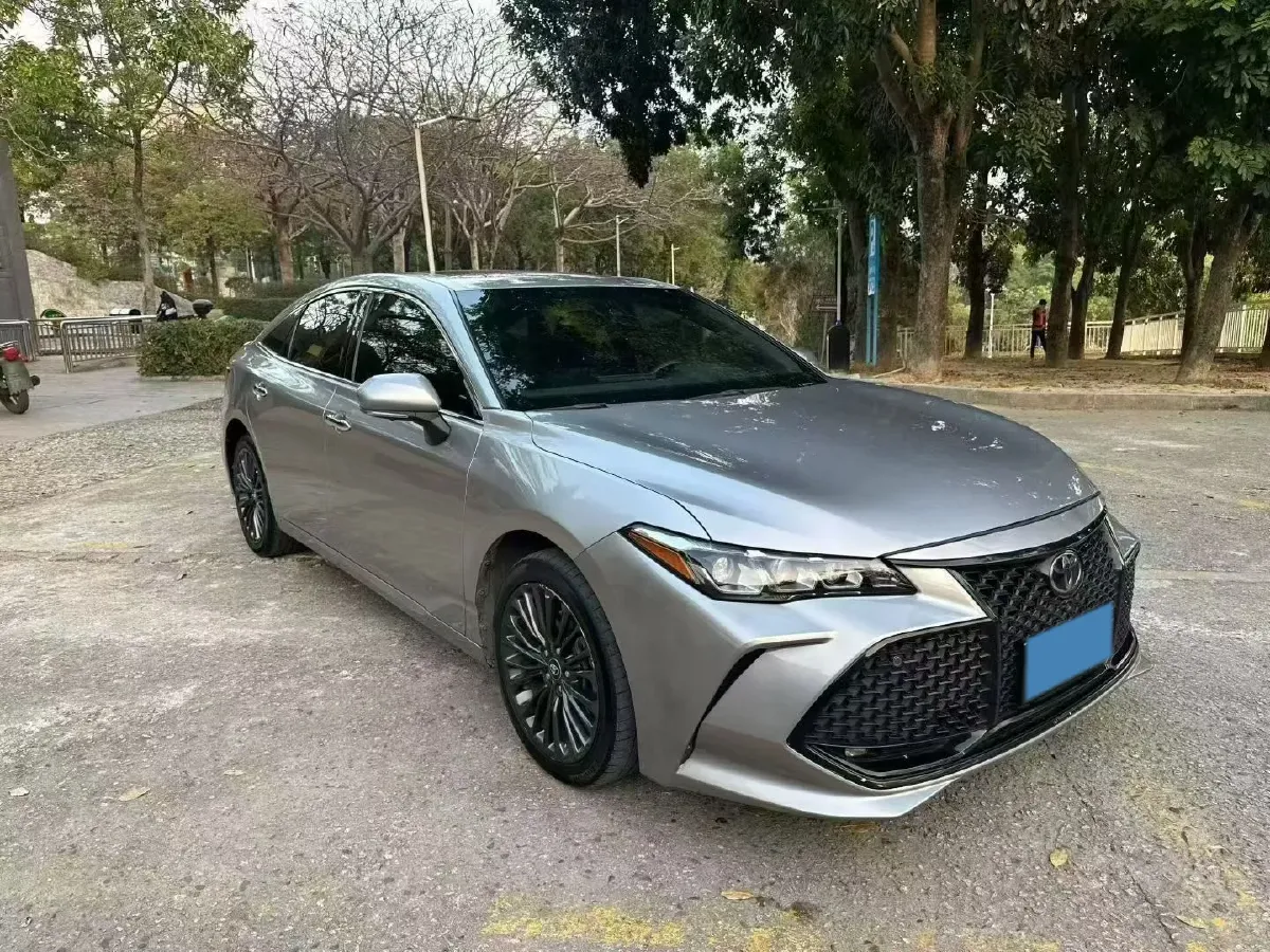 2019 Toyota Avalon 2.5L 209HP L4 8AT,autocango,china used car exporter,china ev exporter,chinese used car exporter,chinese used ev exporter