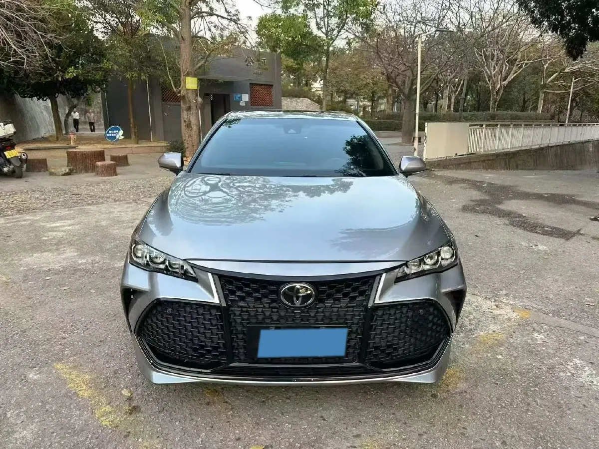 2019 Toyota Avalon 2.5L 209HP L4 8AT,autocango,china used car exporter,china ev exporter,chinese used car exporter,chinese used ev exporter