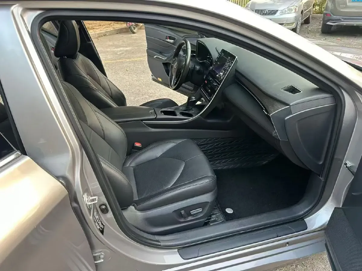 2019 Toyota Avalon 2.5L 209HP L4 8AT,autocango,china used car exporter,china ev exporter,chinese used car exporter,chinese used ev exporter