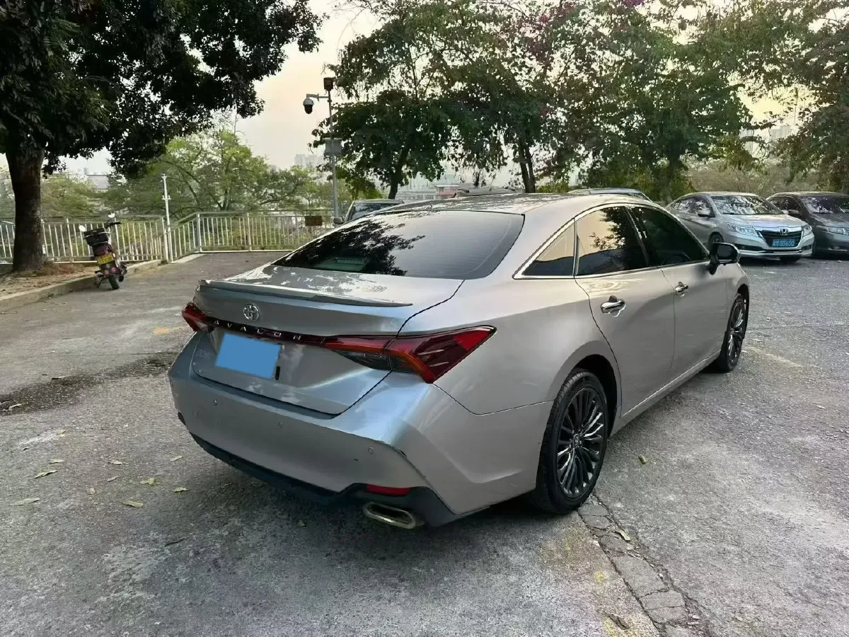 2019 Toyota Avalon 2.5L 209HP L4 8AT,autocango,china used car exporter,china ev exporter,chinese used car exporter,chinese used ev exporter