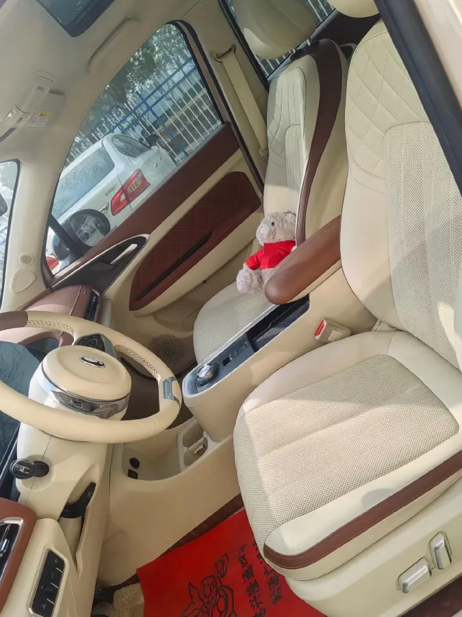 2022 ChangAn CS75 Plus 1.5T 178HP L4 6AT,autocango,china used car exporter,china ev exporter,chinese used car exporter,chinese used ev exporter