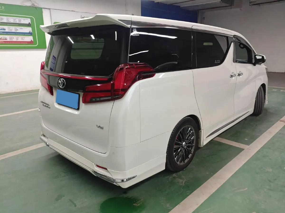 2018 Toyota Alphard 3.5L 301HP V6 8AT,autocango,china used car exporter,china ev exporter,chinese used car exporter,chinese used ev exporter