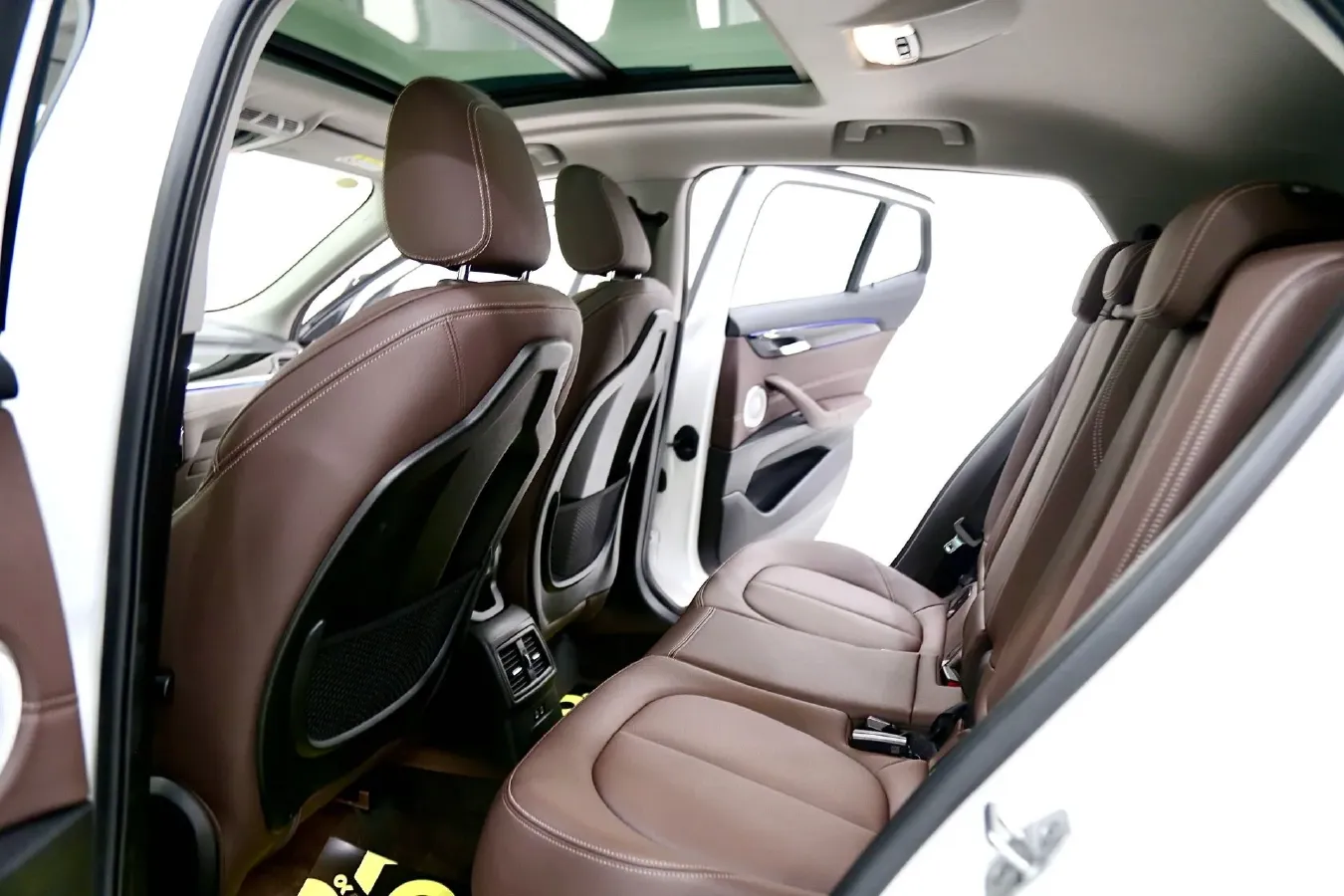 2023 BMW X2 2.0T 178HP L4 7DCT,autocango,china used car exporter,china ev exporter,chinese used car exporter,chinese used ev exporter