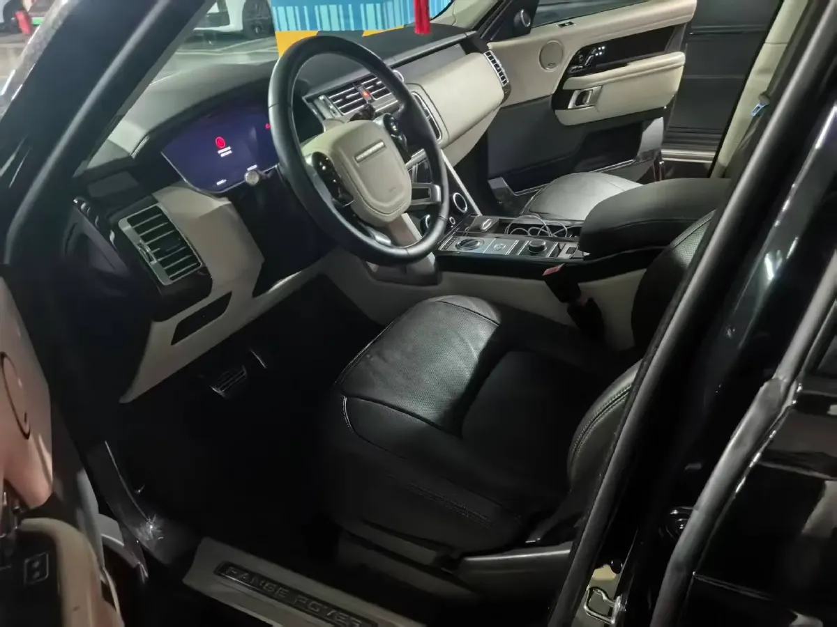2021 Land Rover Range Rover 3.0T 400HP L6 8AT,autocango,china used car exporter,china ev exporter,chinese used car exporter,chinese used ev exporter