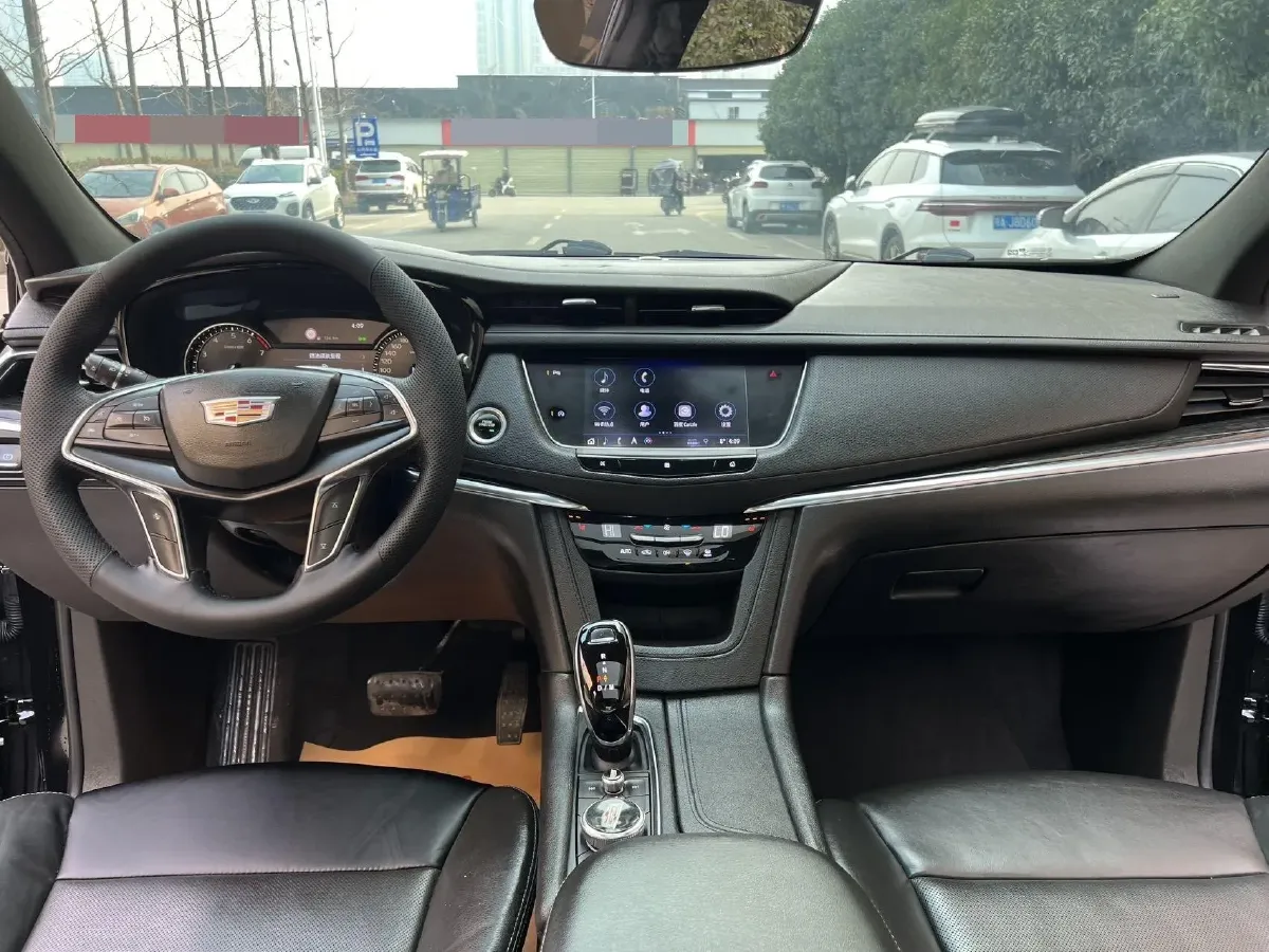 2020 Cadillac XT5 2.0T 237HP L4 9AT,autocango,china used car exporter,china ev exporter,chinese used car exporter,chinese used ev exporter