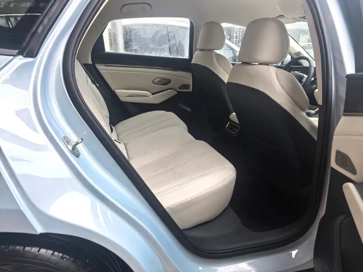 2024 BYD QinL 1.5L 101HP L4 E-CVT PHEV 10.08KWH,autocango,china used car exporter,china ev exporter,chinese used car exporter,chinese used ev exporter